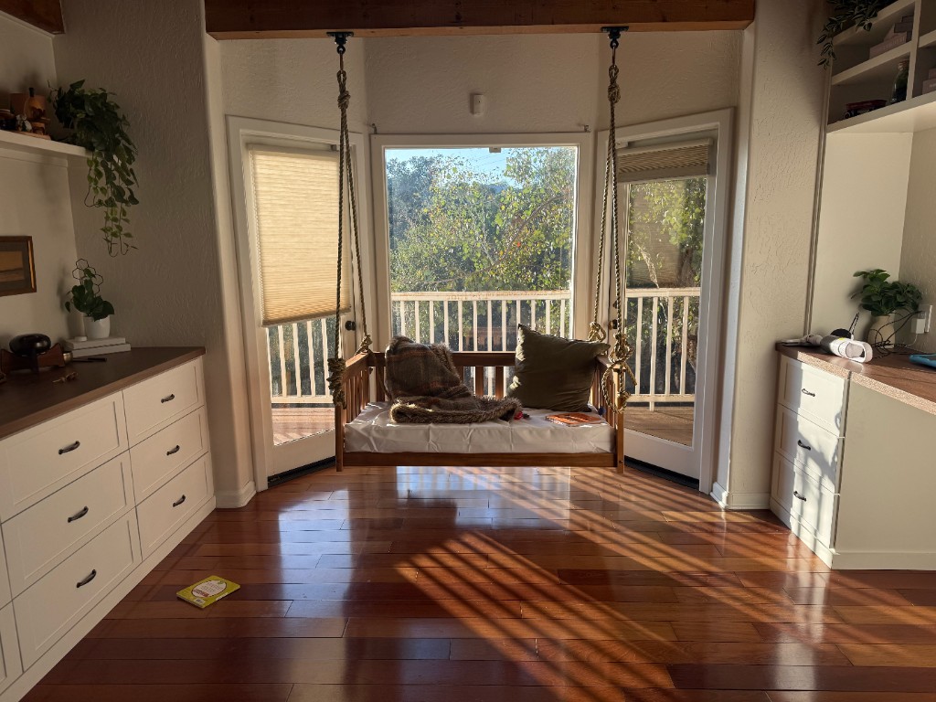 Sunroom swing